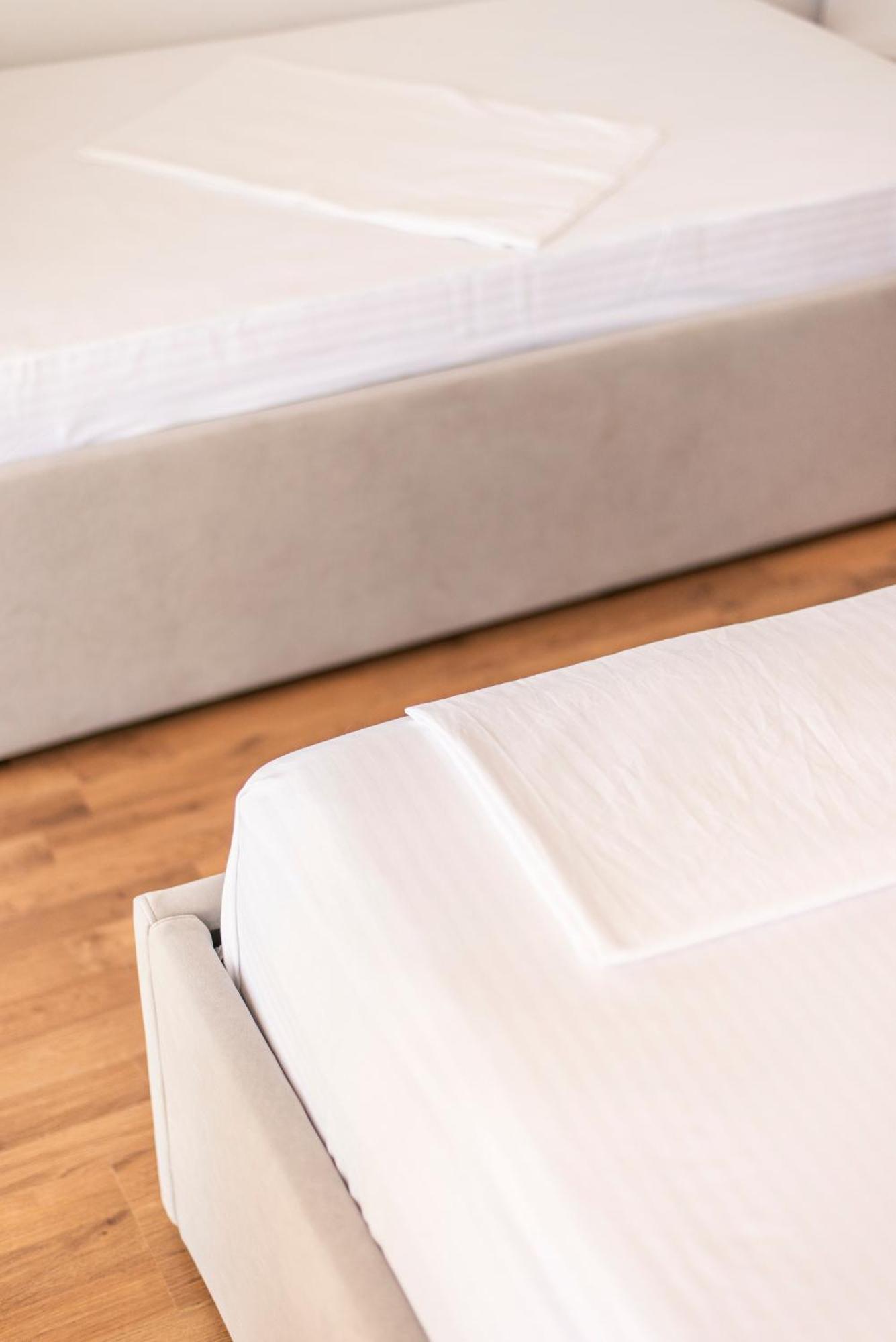 Ionio Rooms Himare Ngoại thất bức ảnh
