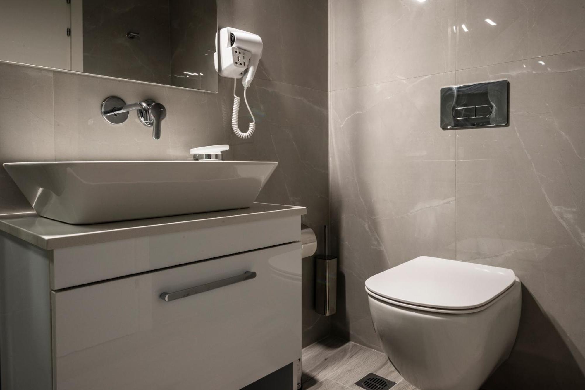 Ionio Rooms Himare Ngoại thất bức ảnh
