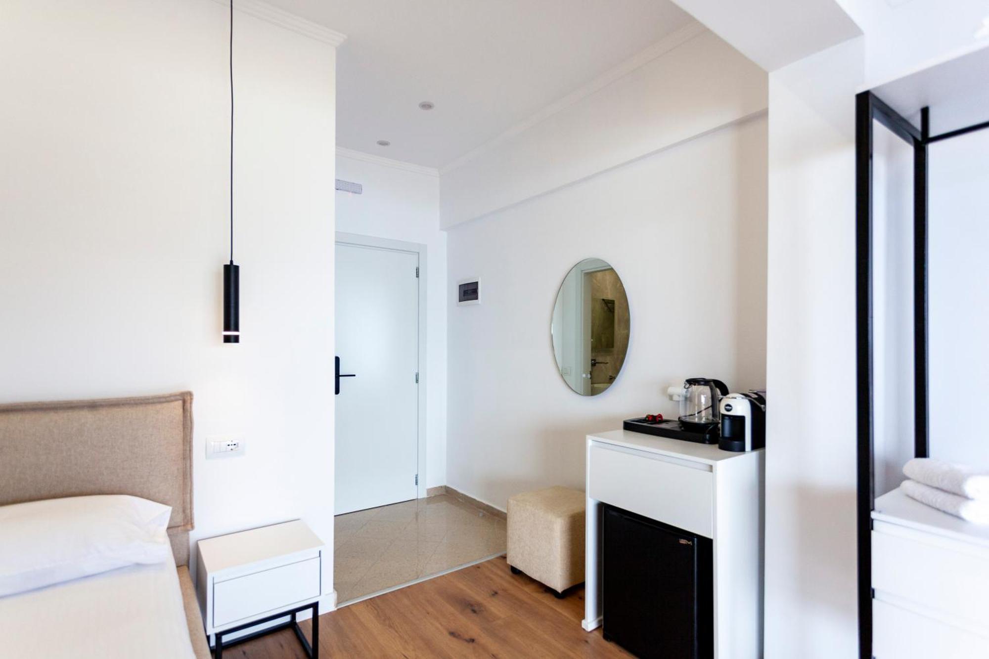 Ionio Rooms Himare Ngoại thất bức ảnh