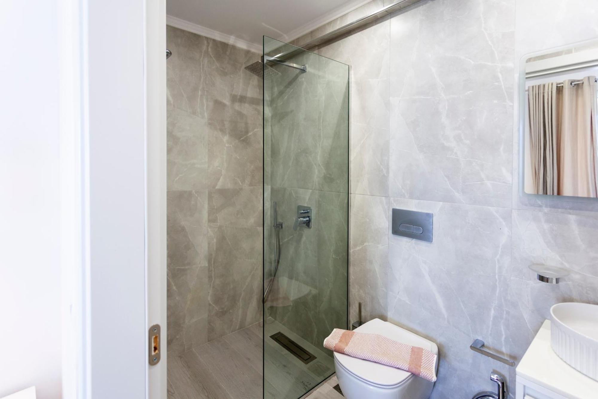 Ionio Rooms Himare Ngoại thất bức ảnh